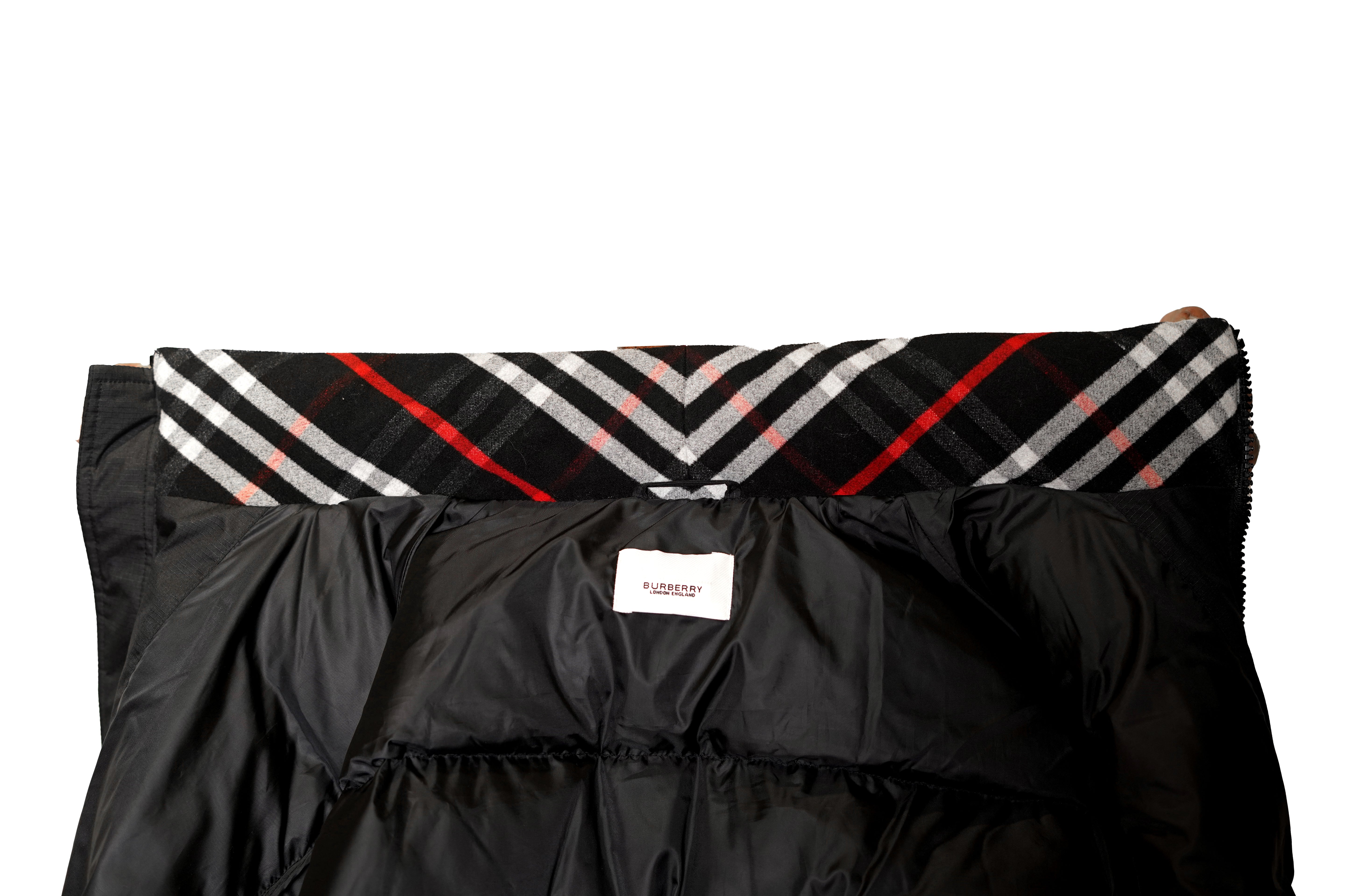 Burberry Puffer Jacket 1:1 Grade Made in Turkey