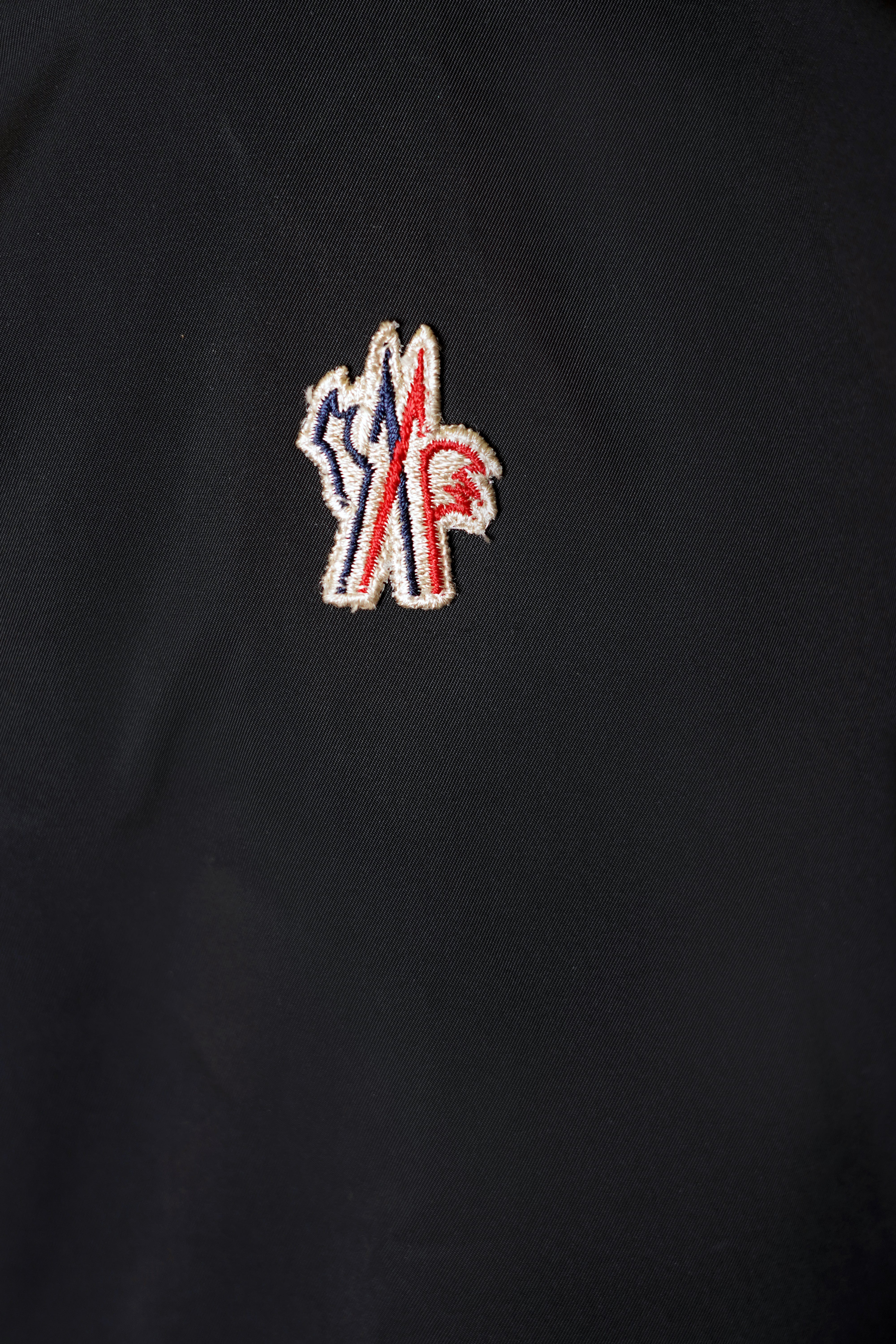 Moncler Jacket 1:1 Grade Made in Turkey