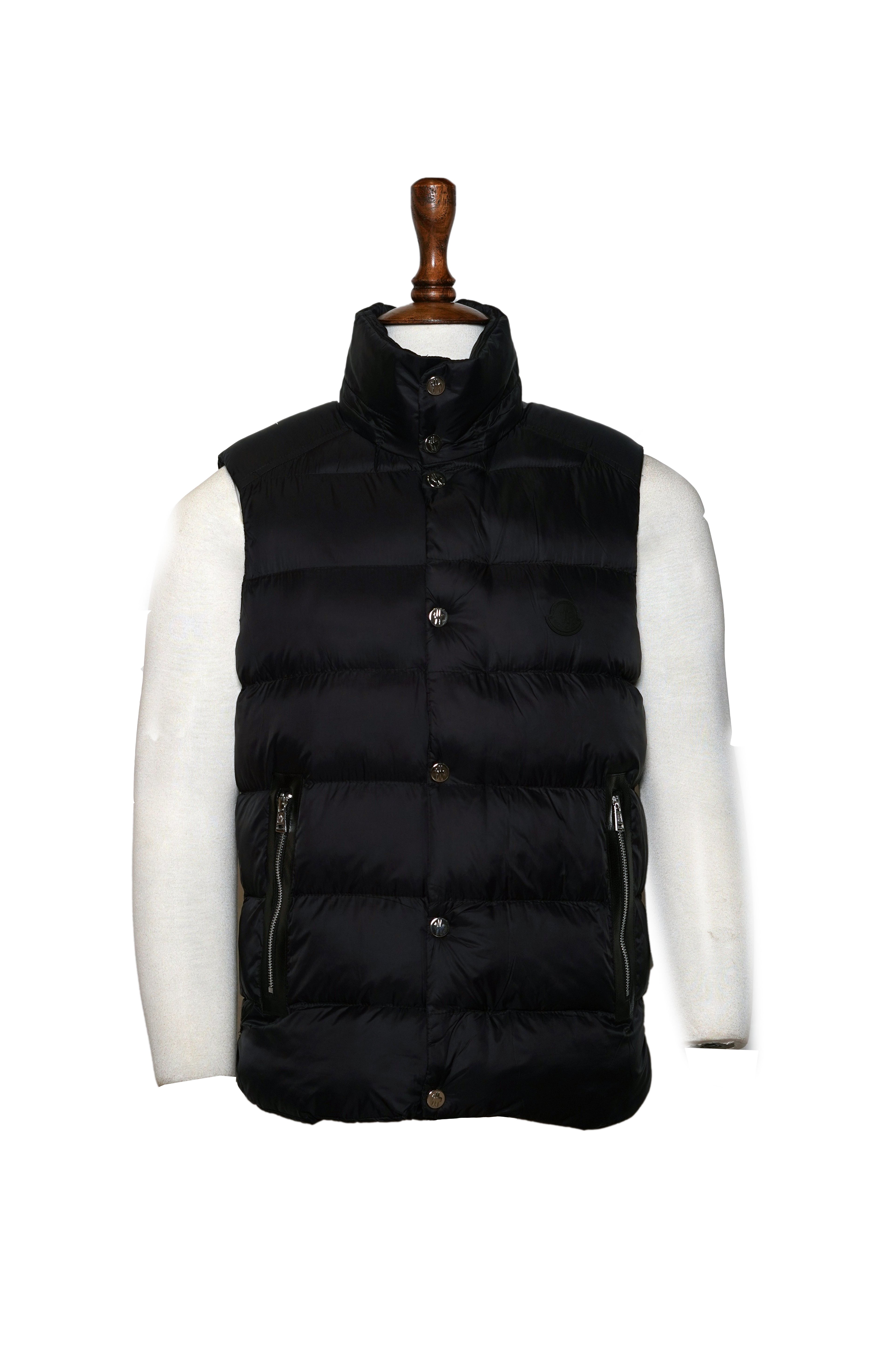 Moncler Puffer Sleeveless Jacket Made in Turkey