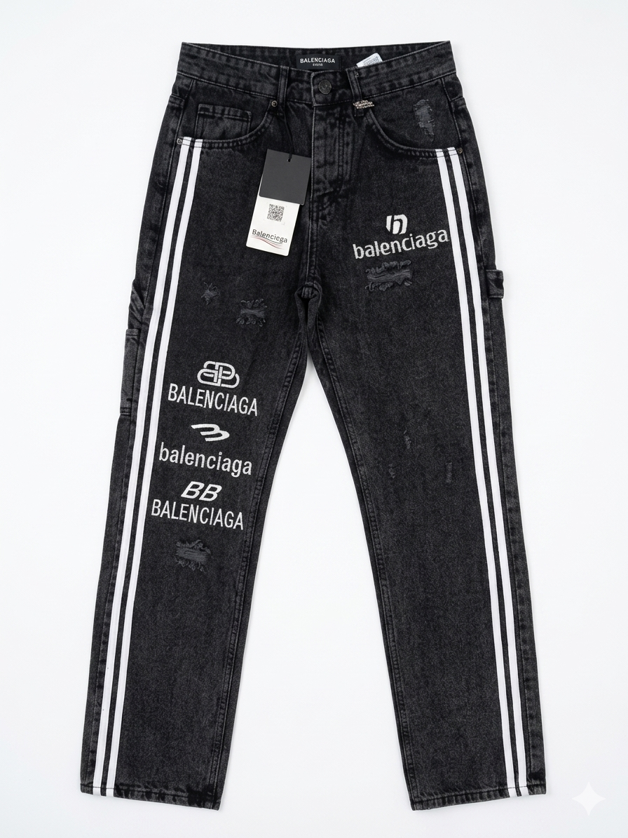 Balenciaga Carpenter Jeans Made in Turkey