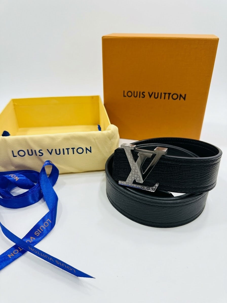 Louis Vuitton 1:1 Grade Initiales Reversible Leather Belt with Silver Engraved Buckle