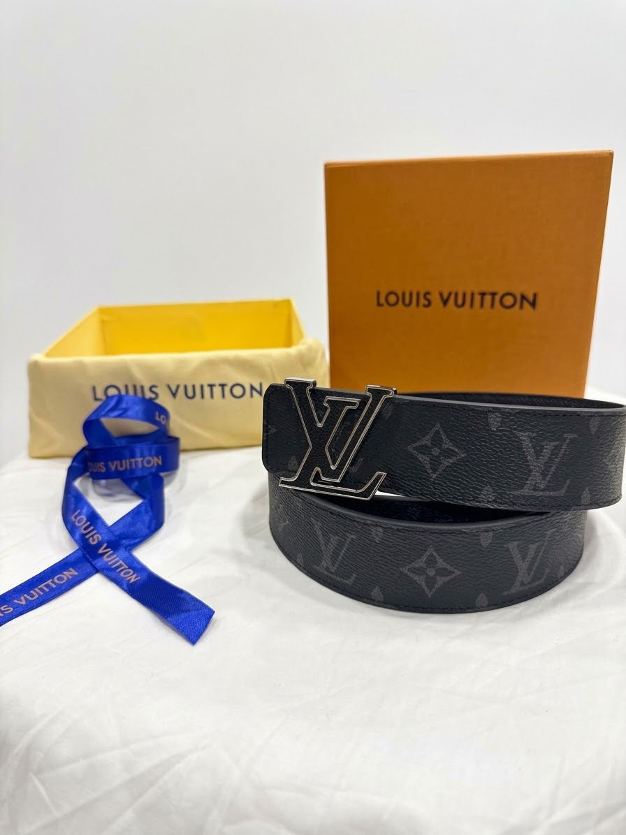 Louis Vuitton 1:1 Grade Monogram Eclipse Silver-Buckle Belt
