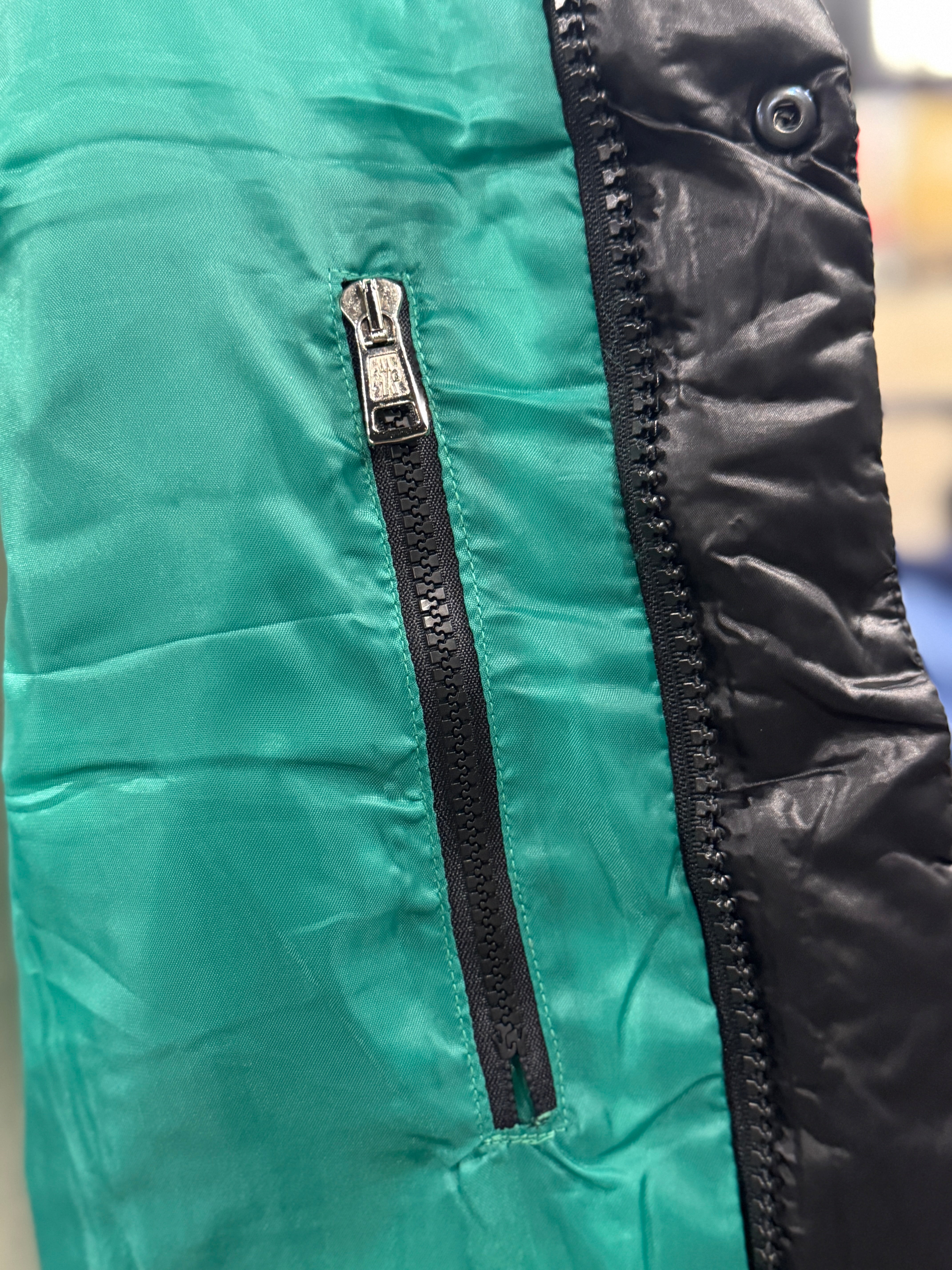 Moncler Long Jacket 1:1 Grade Quality Made in Turkey