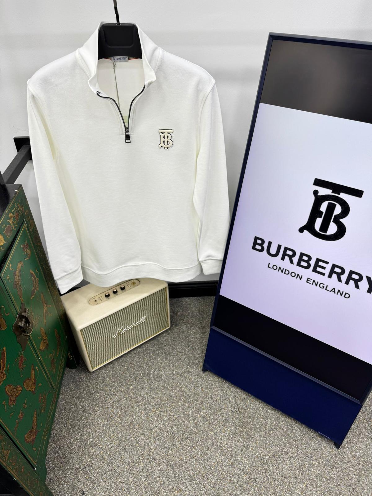 Burberry Polo Sweatshirt Made in Turkey