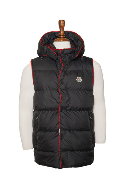 Moncler Puffer Sleeveless Jacket Made in Turkey