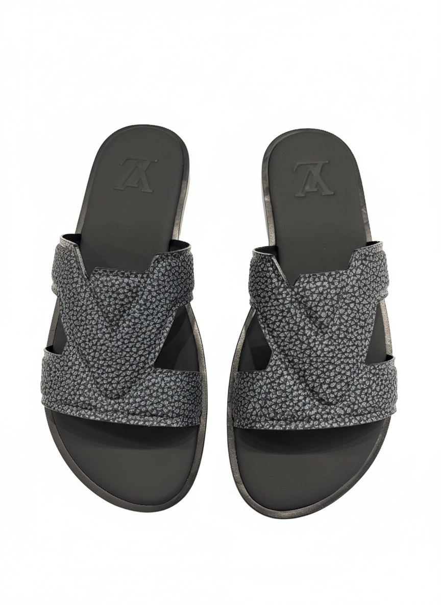 Louis Vuitton Slide 1:1 Grade