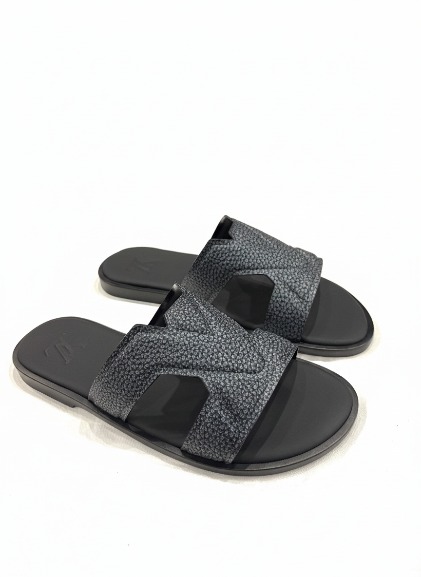 Louis Vuitton Slide 1:1 Grade