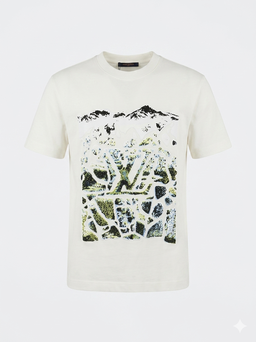 Louis Vuitton T-Shirt Made in Turkey