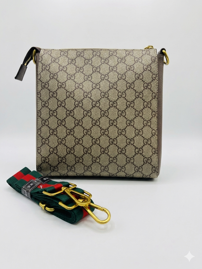Gucci GG Supreme Tiger & Botanical Messenger Bag