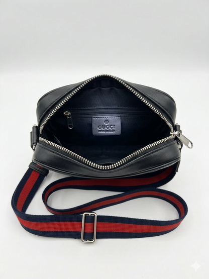 Gucci GG Supreme Messenger Bag